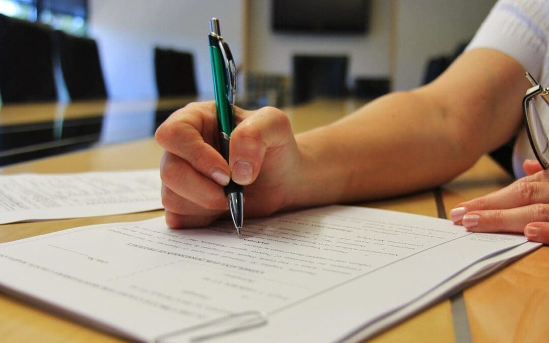 IRS Tax Deadline to File 2017 Tax Returns is April 17, 2018.